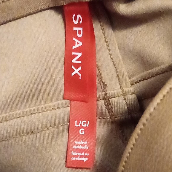 NWOT SPANX Leather-Like Straight Leg Pant in Luxe - Picture 6 of 8